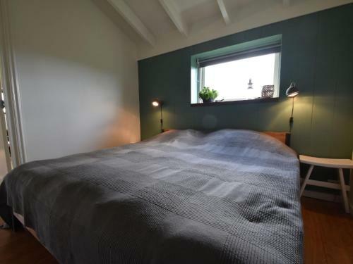 Cozy Apartment In Burgerbrug Netherlands With Meadow View