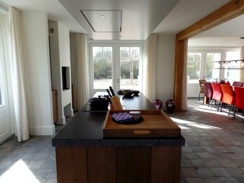 Beautiful Holiday Home In Ouddorp On Dutch Coast