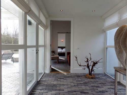 Beautiful Holiday Home In Ouddorp On Dutch Coast