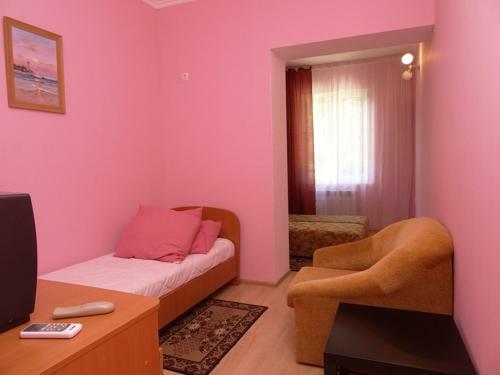 Hostal Guest House On Pochtovaja 48b