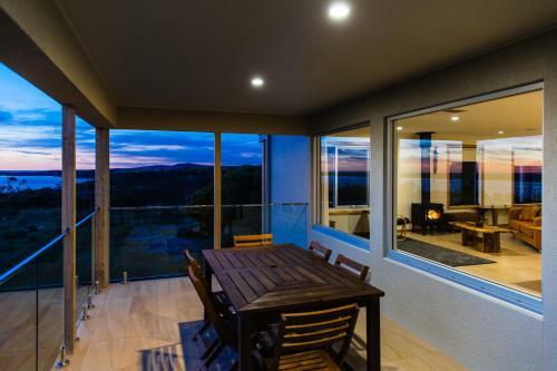 Southern Ocean Lookout