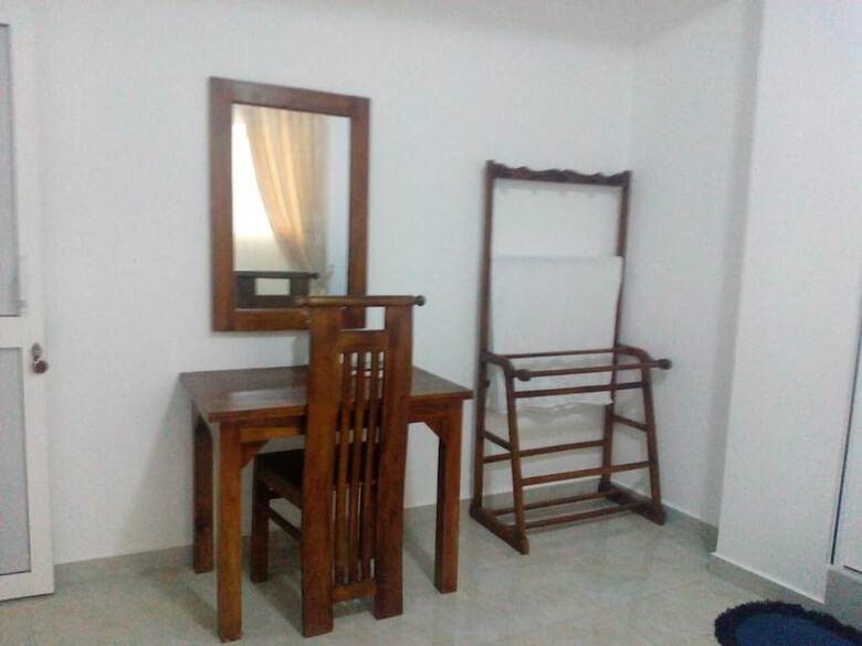 Hotel Dam House