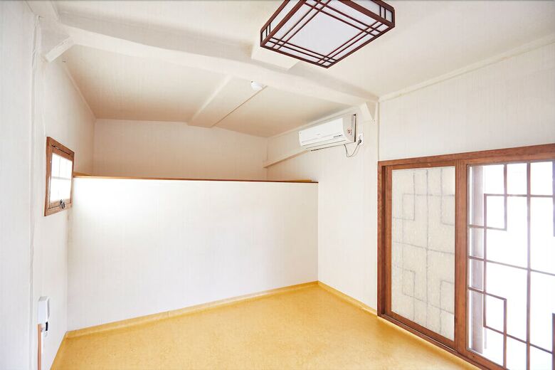 Hotel Choongsindang Hanok Traditional House