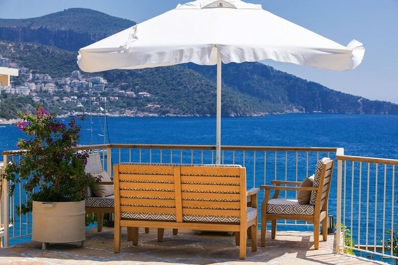 Hotel Pier House
