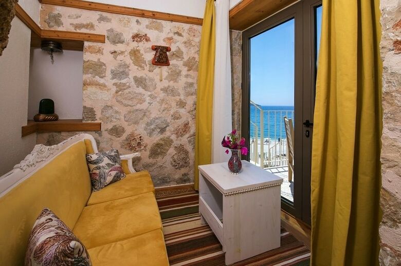 Hotel Pier House