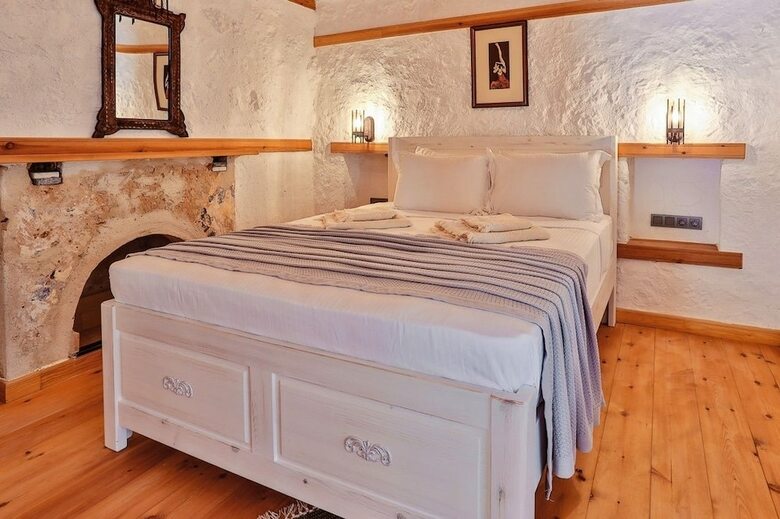 Hotel Pier House