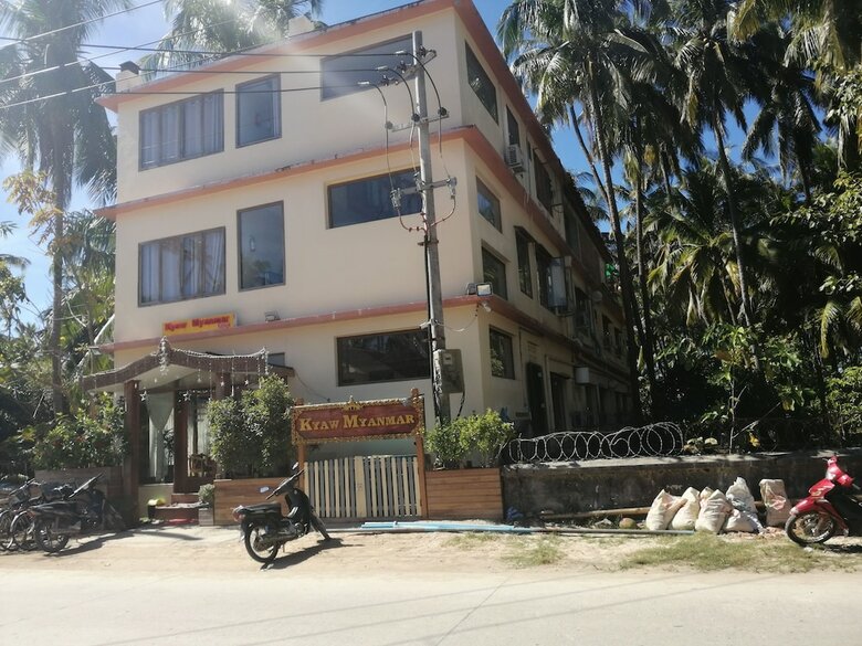 Kyaw Myanmar Hotel