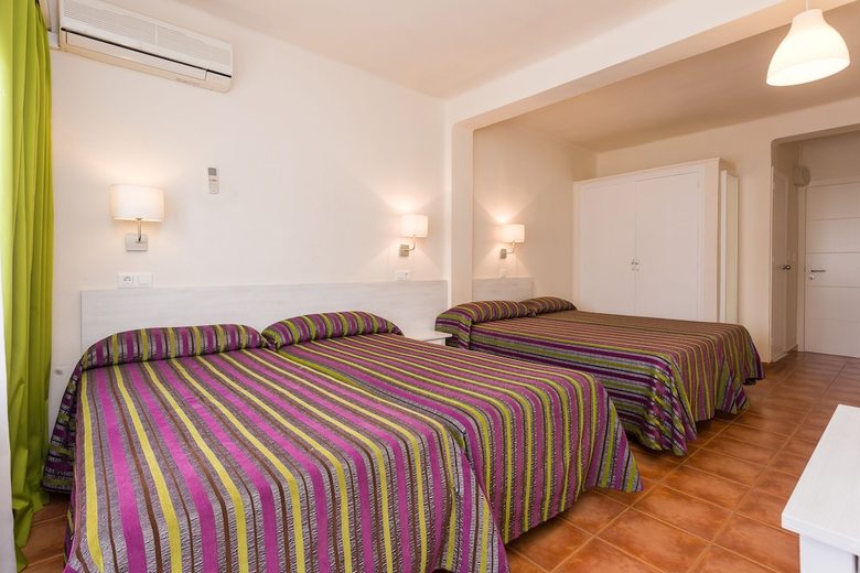 Sol Y Miel Hostal