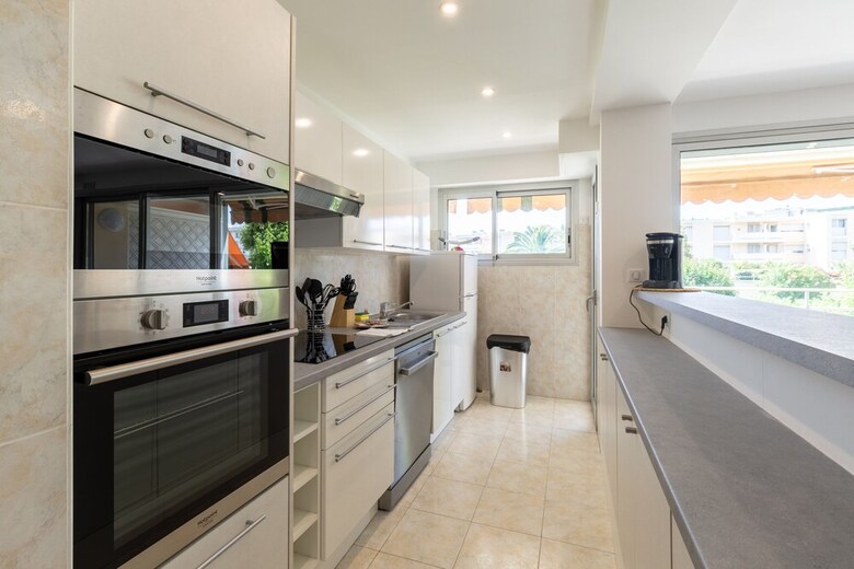 Apartamento Vaneau Superbe 2 Pi�ces Proche Des Plages
