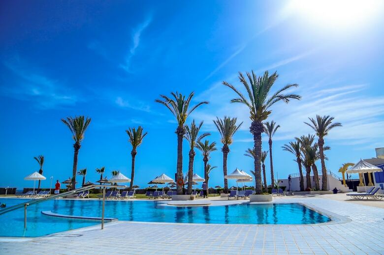 Hotel H�tel Aljazira Beach & Spa
