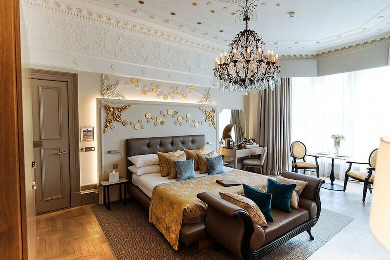 The Lynnhurst Hotel