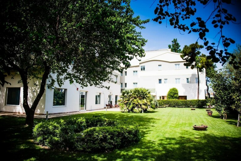Phi Park Hotel Alcione