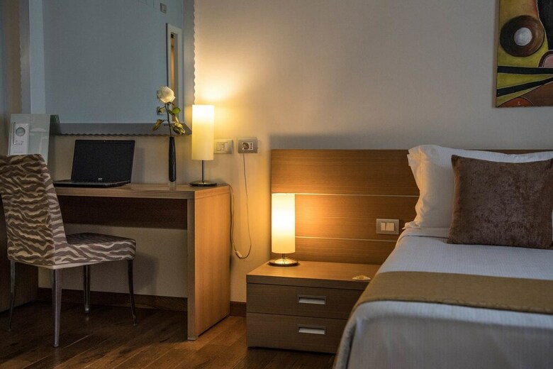 Phi Park Hotel Alcione