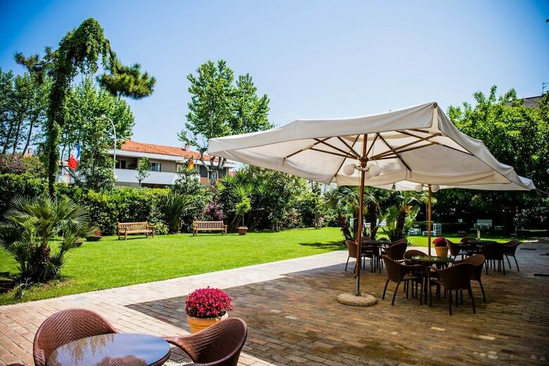 Phi Park Hotel Alcione