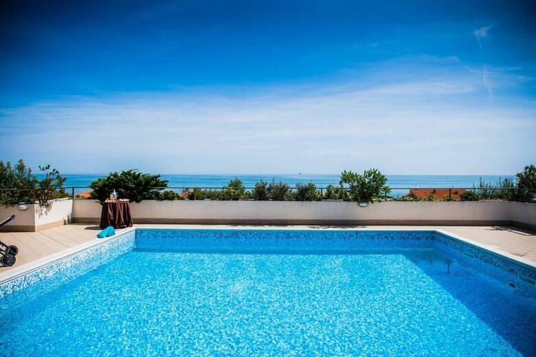 Phi Park Hotel Alcione