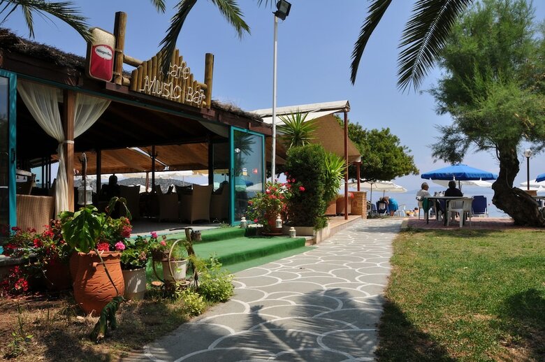 Apollon Hotel