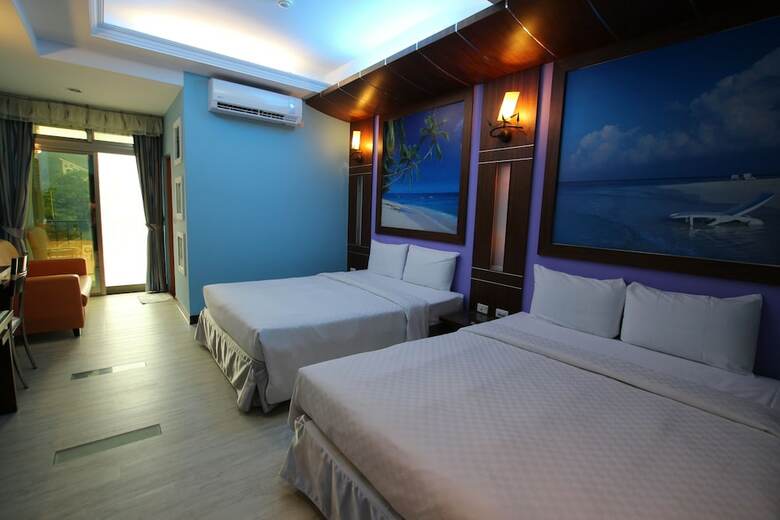 Seashell Bay Hotel
