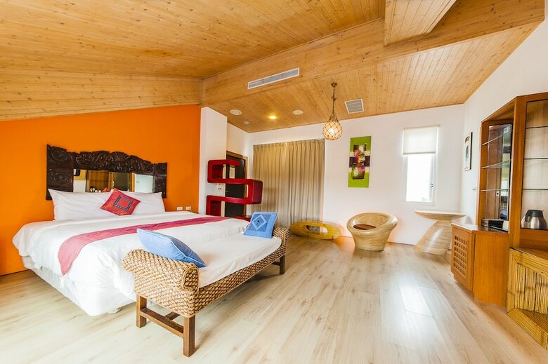 Bed & Breakfast Seasons Bali Fashion Inn