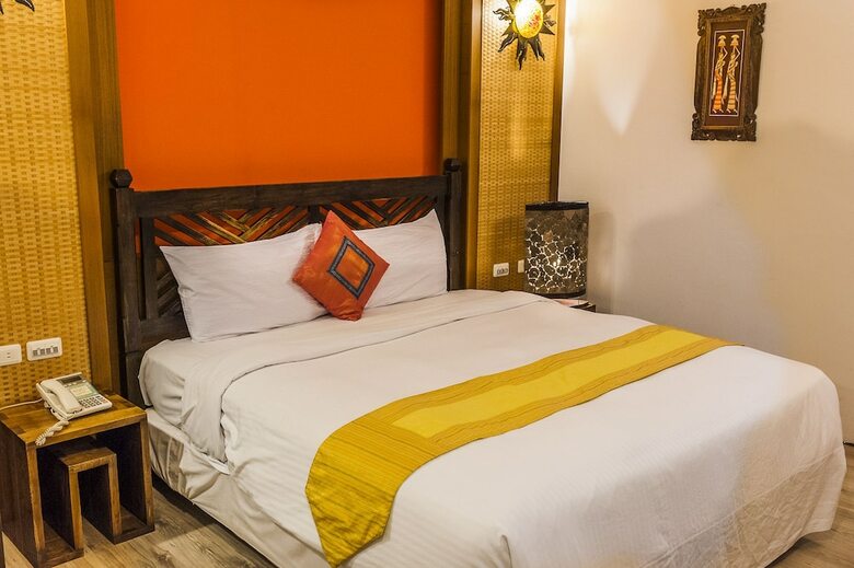 Bed & Breakfast Seasons Bali Fashion Inn