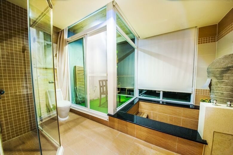 Bed & Breakfast Seasons Bali Fashion Inn