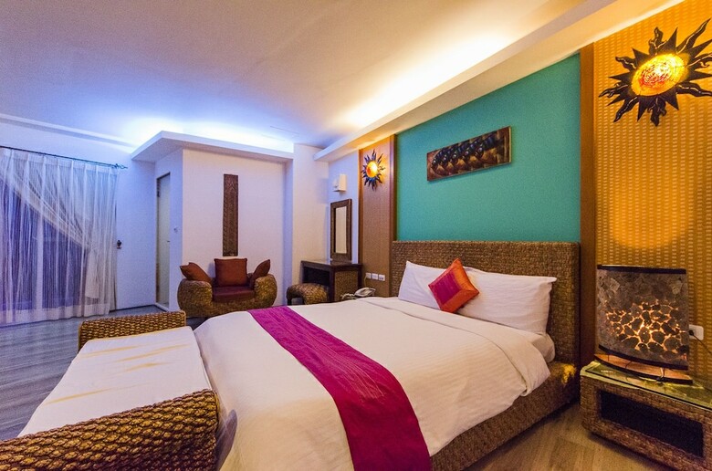 Bed & Breakfast Seasons Bali Fashion Inn