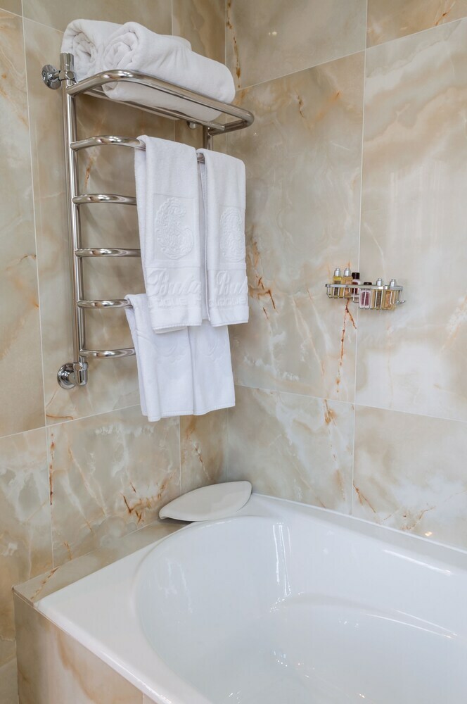 Boutique Hotel Buta