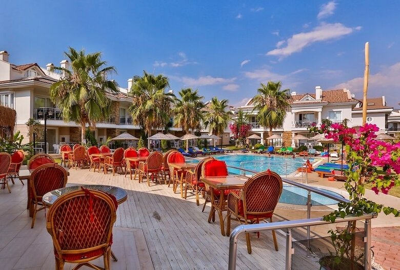 Apartamento Golden Life Blue Green Residence