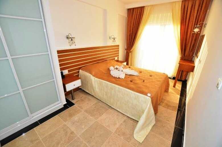 Apartamento Golden Life Blue Green Residence