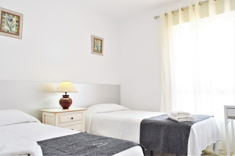 Apartamentos Y Casas Serinamar Marbella
