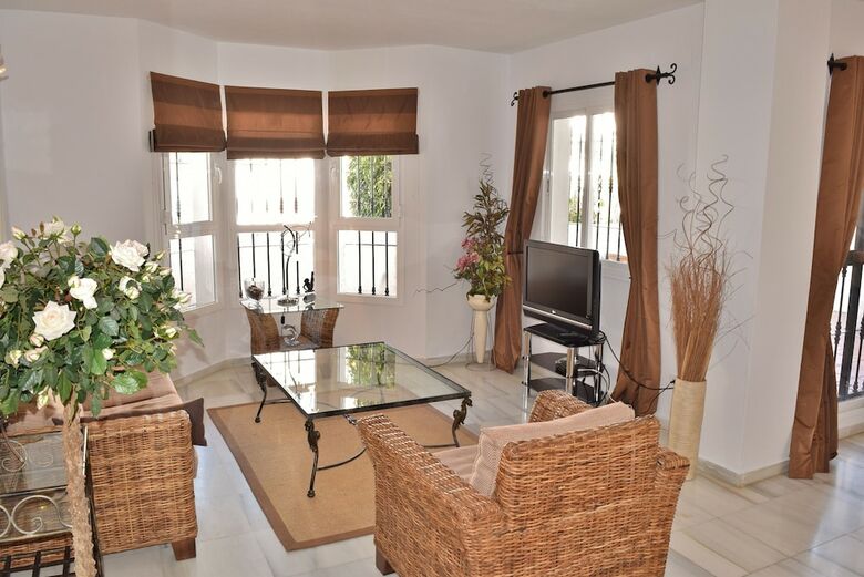 Apartamentos Y Casas Serinamar Marbella