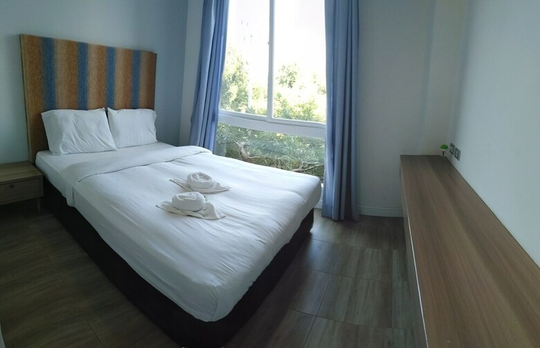 Atlantis Condo