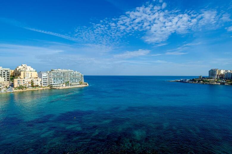 Spinola Bay Apartment