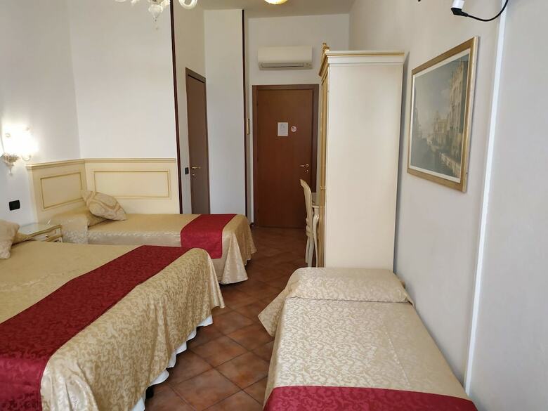 Locanda Ss. Giovanni E Paolo