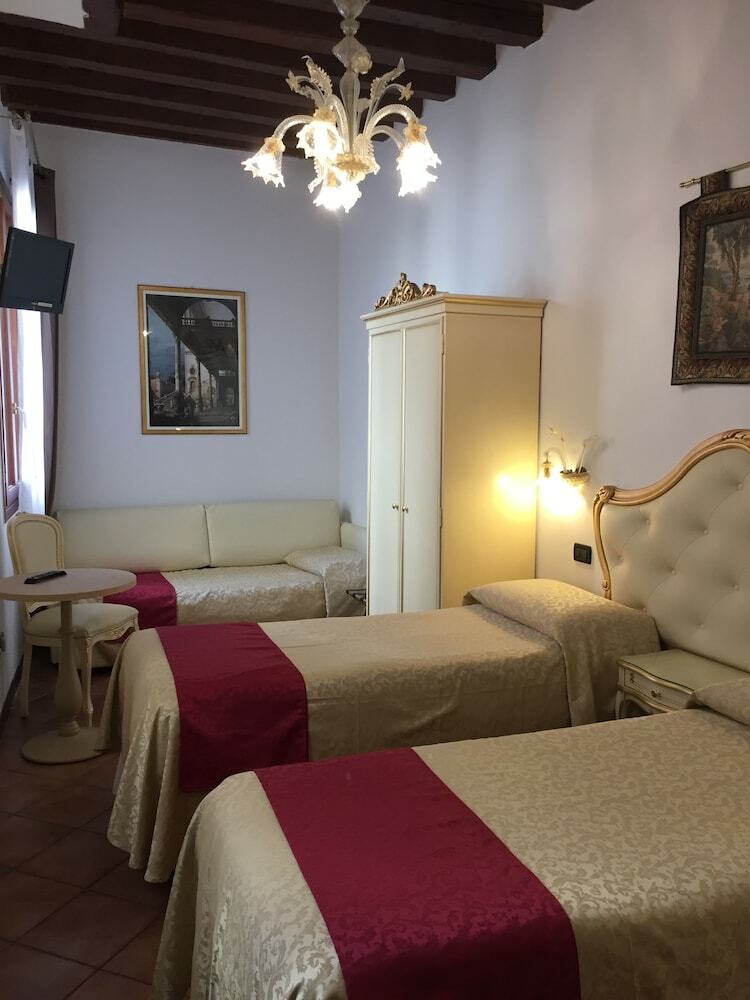 Locanda Ss. Giovanni E Paolo