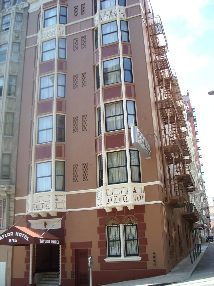 Taylor Hotel