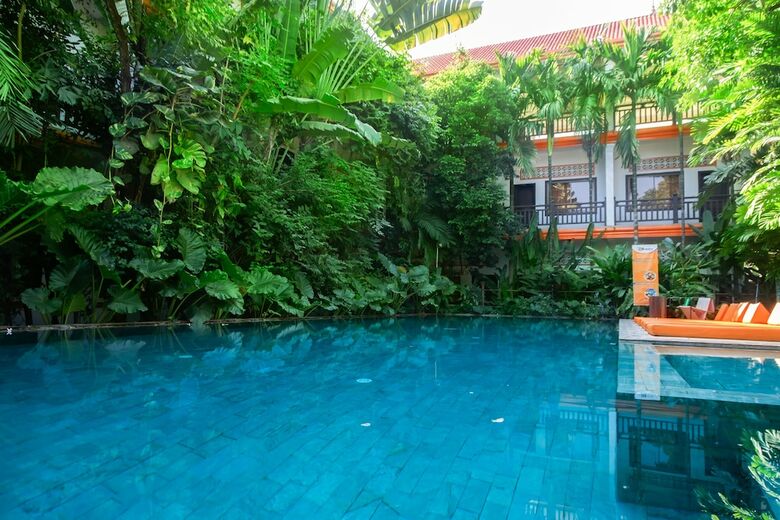 Hotel Eocambo Village