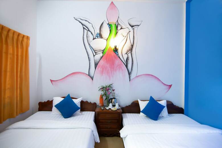 Hotel Eocambo Village