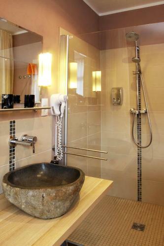 Hotel Rheink�nig