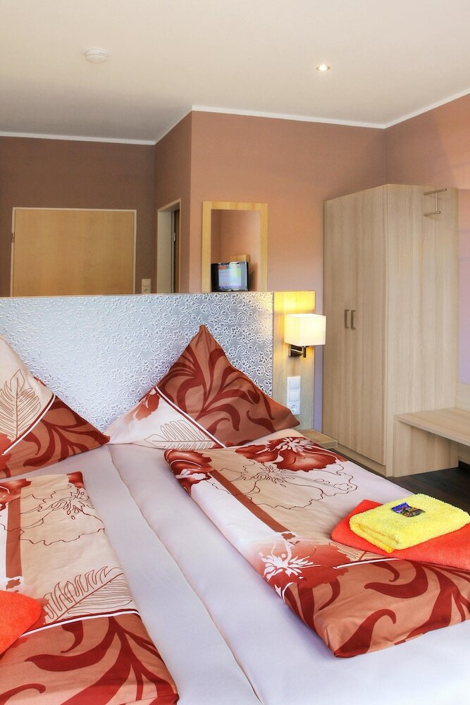 Hotel Rheink�nig