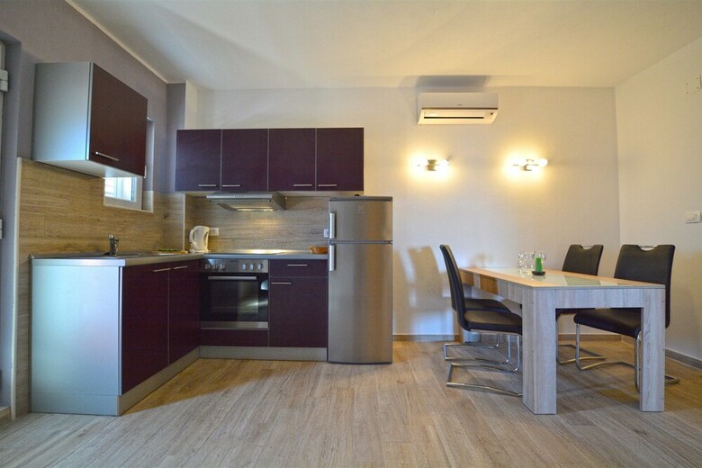 Dubas Apartments