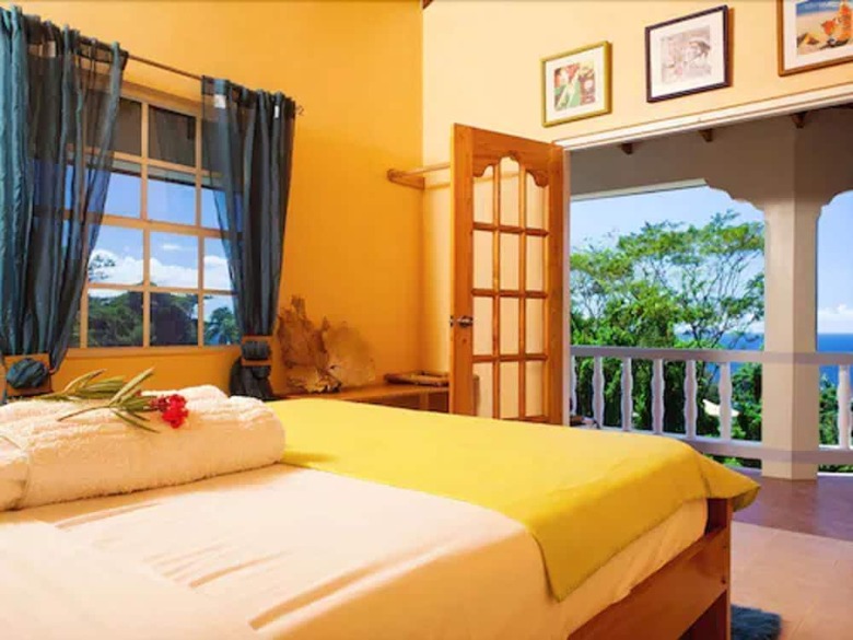 Hotel Rumboat Retreat