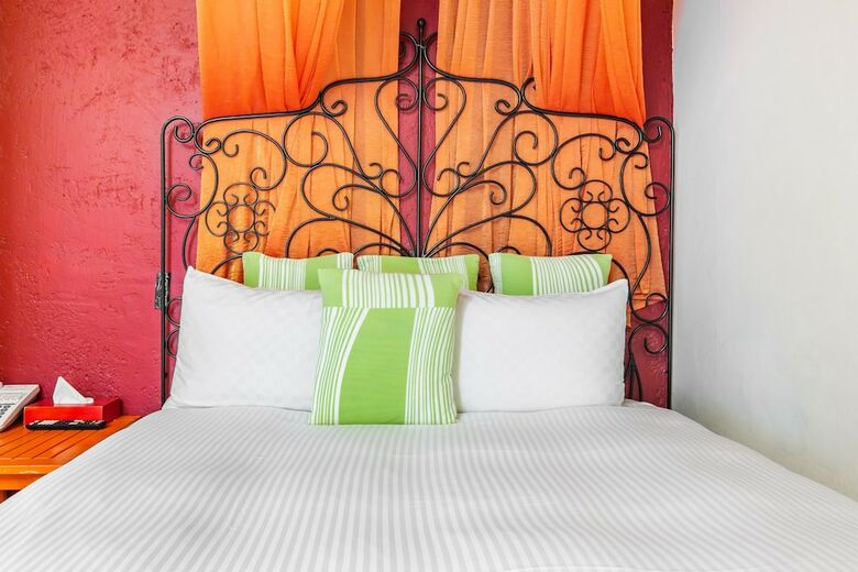 Hotel Seawall Inn