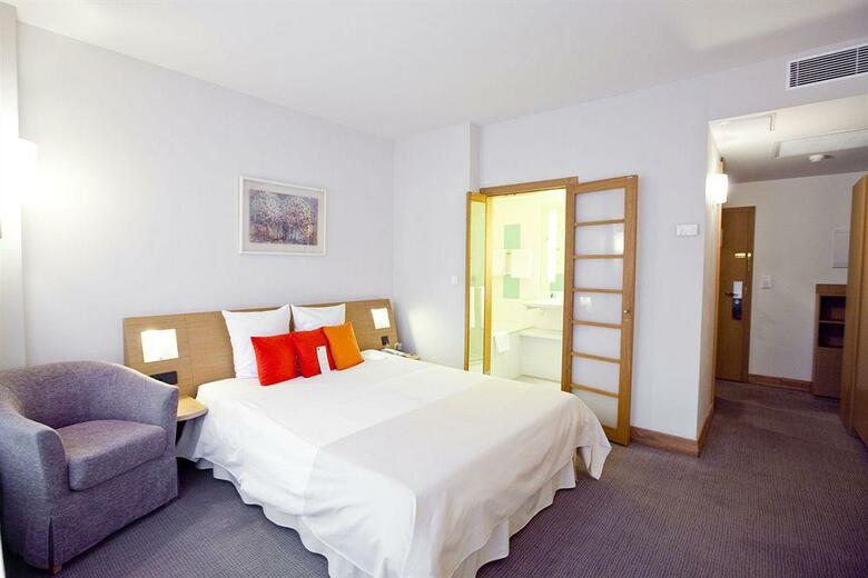 Hotel Novotel Saint Petersburg Centre