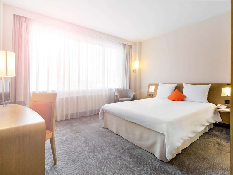 Hotel Novotel Saint Petersburg Centre