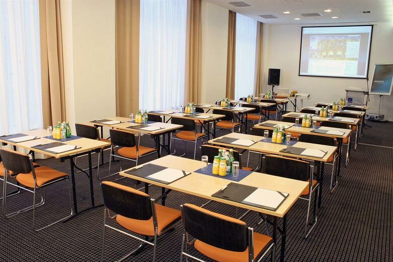 Hotel Novotel Saint Petersburg Centre