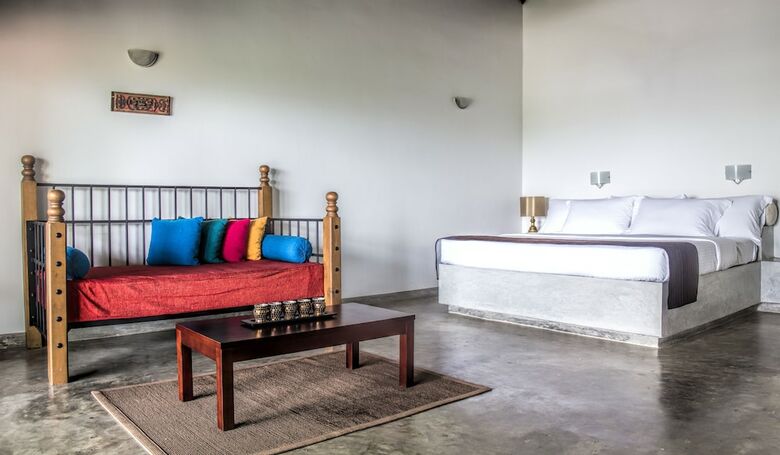 The Lagoon Villa