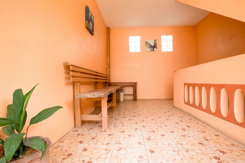 Hotel Amonrada House