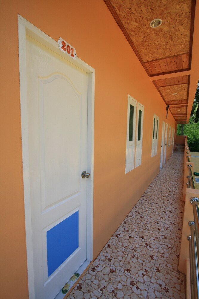 Hotel Amonrada House