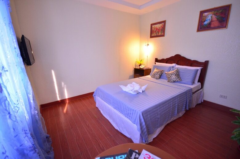 Hotel Casanas Suites