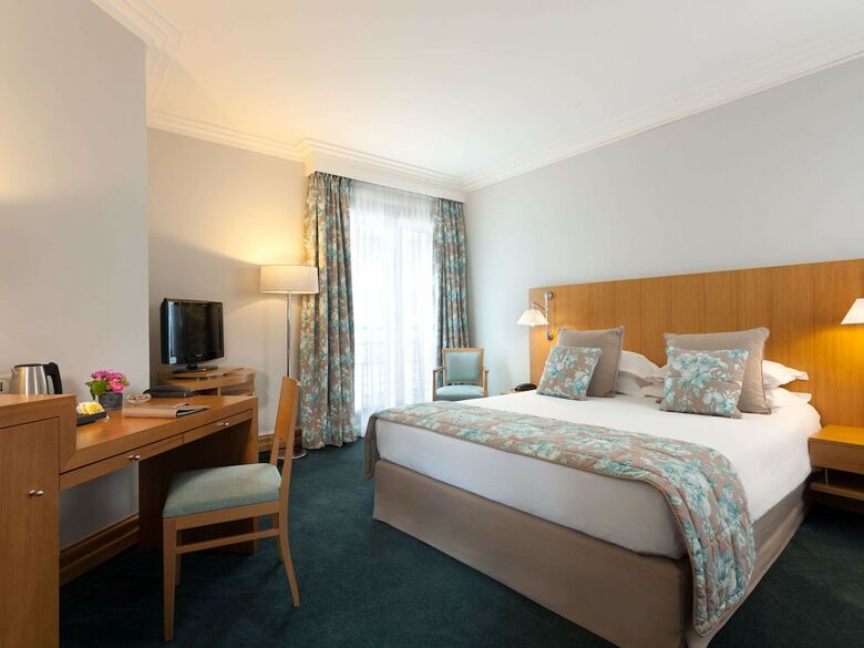 La Residence Du Roy Paris Champs Elysees By Accor